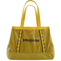 Patagonia Black Hole® Tote 25L 7 Patagonia Black Hole® Tote 25L -Obermeyer Store fw2324 patagonia blackholetote25l shineyellow